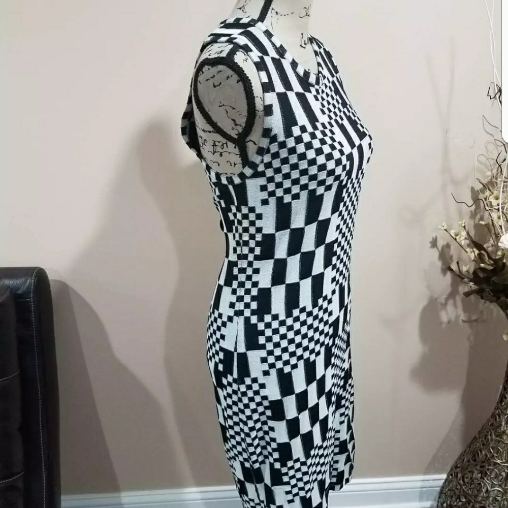 * SOLD * - Picture 3 of 6